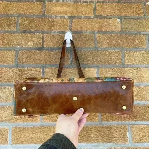 PATRICIA NASH FRESCO BOUQUET SOLARO
LEATHER TOTE - Picture 4 of 16